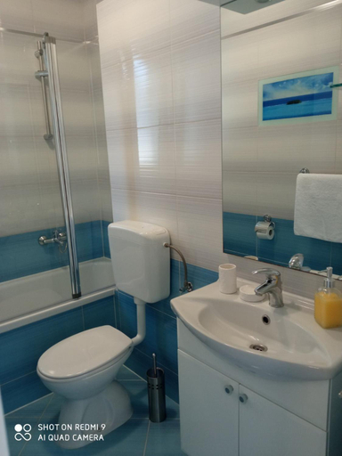 Others 5, VILLA LUNGOMARE, Umag