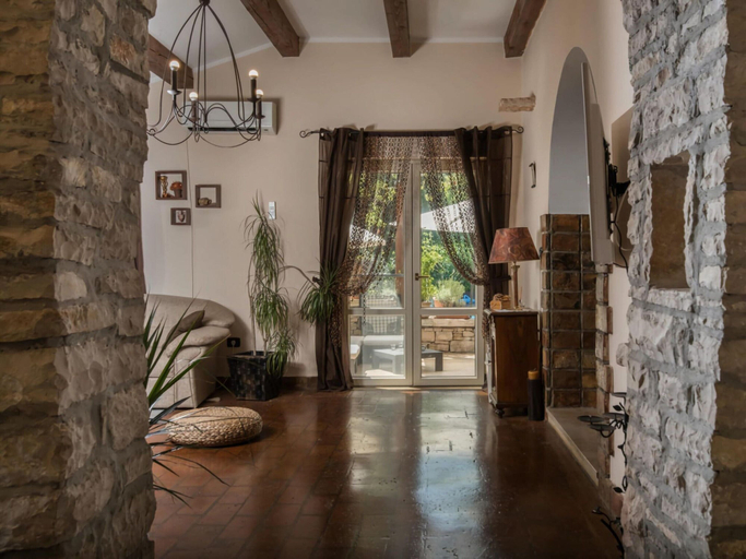 Living area 5, Charming Apartment in Rasa-labin, Raša