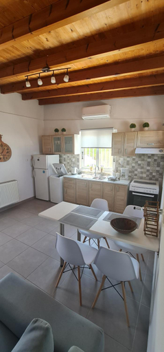 Food & Drinks, Livadi house, South Aegean