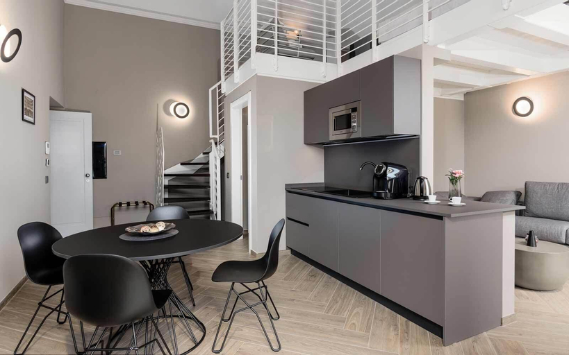 Dining Room 15