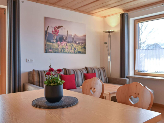Dining 4, Holiday Apartment in Langenargen, Ostallgäu