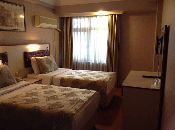 Bedroom 2, Tayhan Hotel, Fatih
