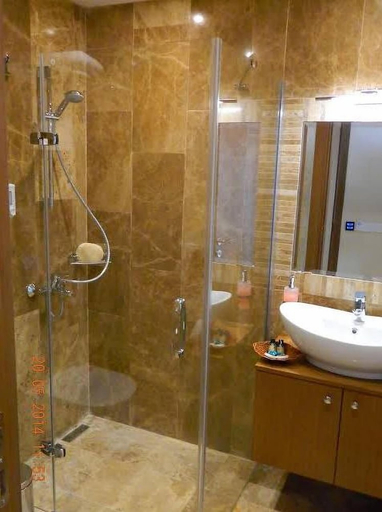 Bathroom 5, Liona Hotel, Bodrum