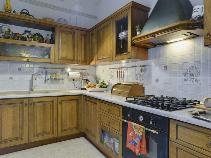 Others 5, Holiday House for 14 Persons with Private Pool near Beach & Pula, Medulin