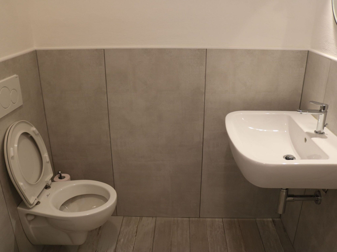 Bathroom, Holiday Apartment near Lake, Shared Swimming Pool, Verona