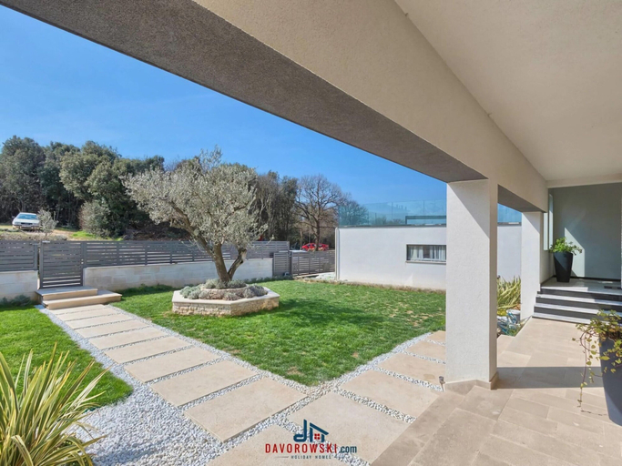 Exterior 5, met Wellness Studio D, Pula