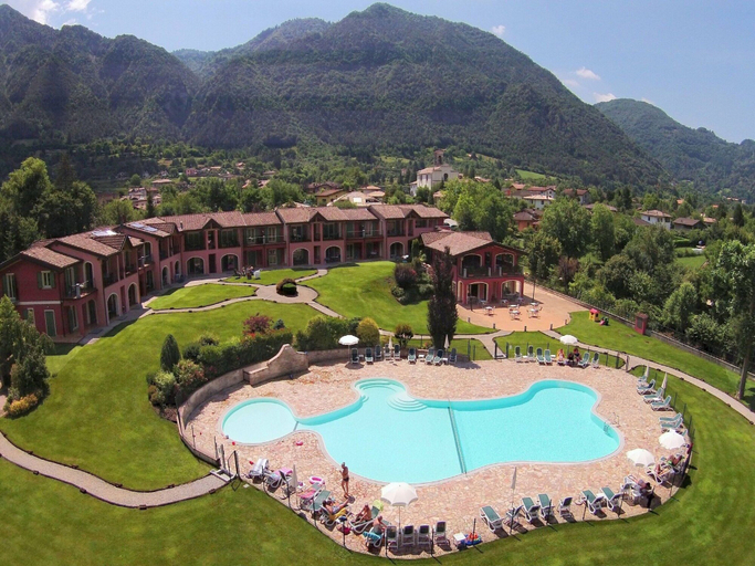 Exterior & Views 2, Apartment in Idro With Pool and Garden, Brescia