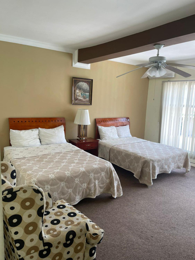 Bedroom 2, Hotel Rincon Real Suites, Durango
