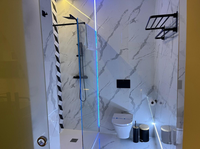 Bathroom, APARTAMENTOS ALSA CONIL, Cádiz