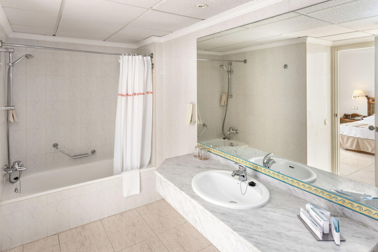 Bathroom 5, Sol Puerto De La Cruz Tenerife, Santa Cruz de Tenerife