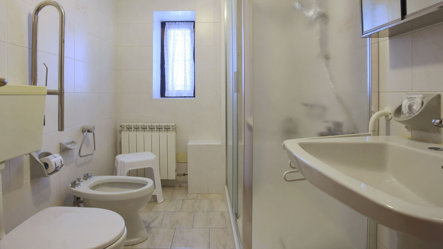 Bathroom 4, Italianway - Panoramic Dream House, Como