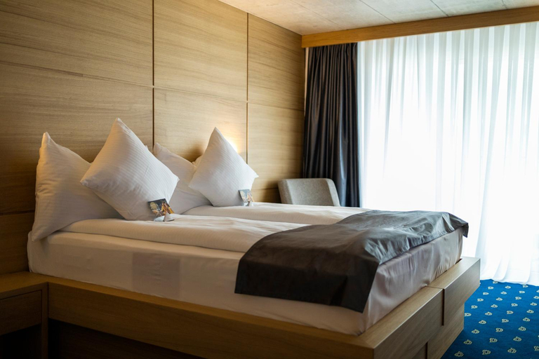 Bedroom 2, City Hotel Glarnerland, Glarus