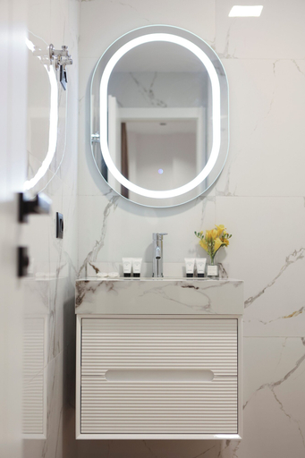 Bathroom 3, Emar Hotel, Tiranës