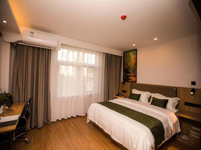 GreenTree Inn Qingdao Huangdao District Jinshatan Road, Qingdao