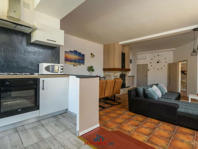 Private kitchen 2, Boky Comfortable Holiday Residence, Vodnjan