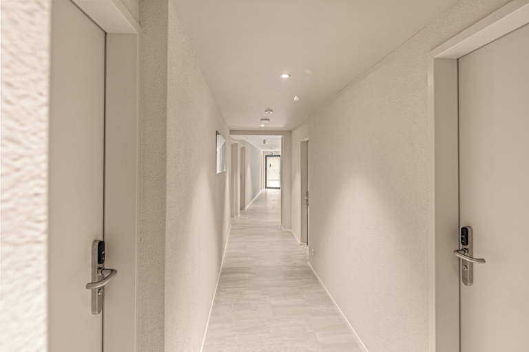 Others 5, Hotel Rütli am Bahnhof Rüti ZH, Hinwil
