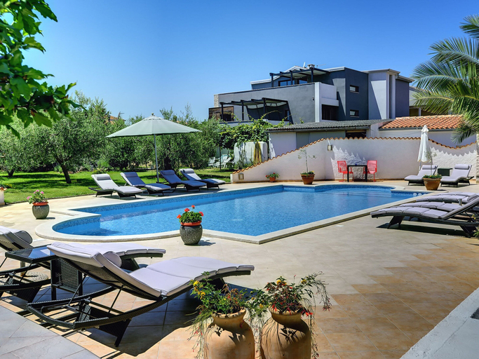 Sport & Beauty 2, Apartment in Medulin near the Beach, Medulin