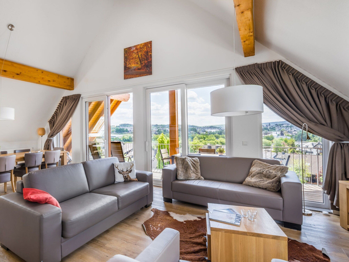Living area, Spacious, Modern Apartment Near the Centre, Hochsauerlandkreis