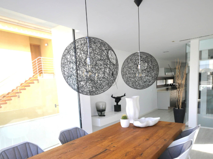 Others 2, Villa in Son Serra With Beach and Pool, Baleares
