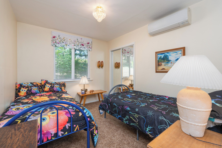 Bedroom 2, OFF THE Beaten Path Mariposa 3BD + EV Charger, Mariposa