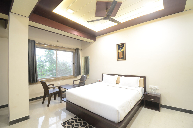 Bedroom 3, Hotel Shri Dhwaja Inn, Rajsamand