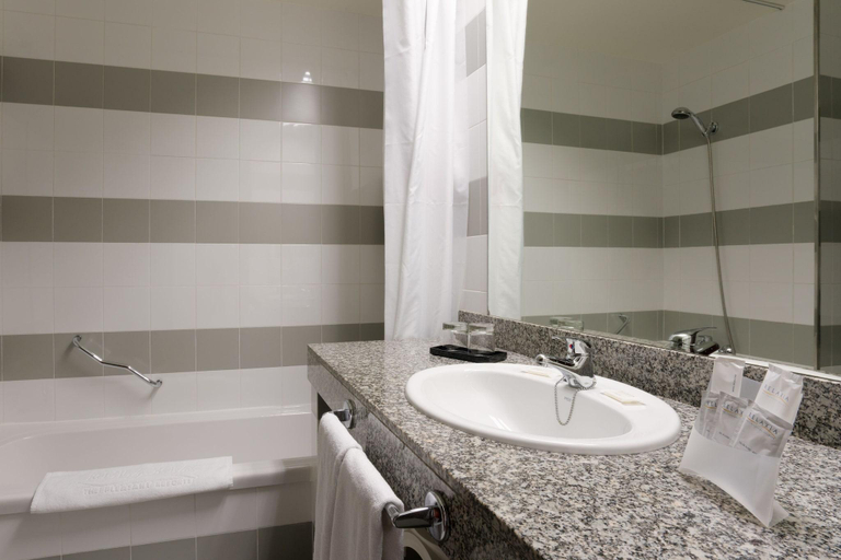 Bathroom 5, Relaxia Olivina, Las Palmas