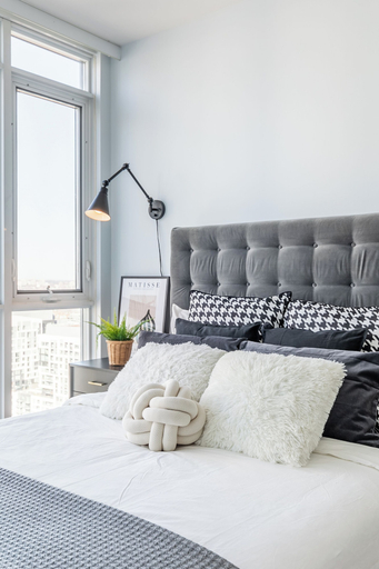 Bedroom 2, Ohio Global Stay, Toronto