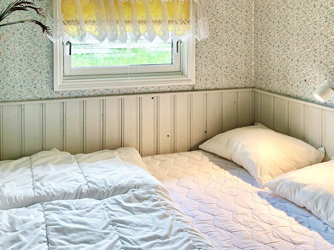 Bedroom 2, 4 Star Holiday Home in Blokhus, Jammerbugt