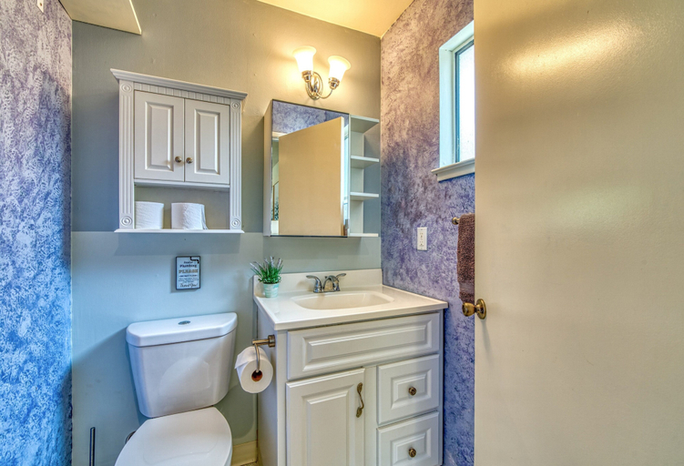 Bathroom 4, Live Oak Oasis Santa Cruz Chic, Santa Cruz