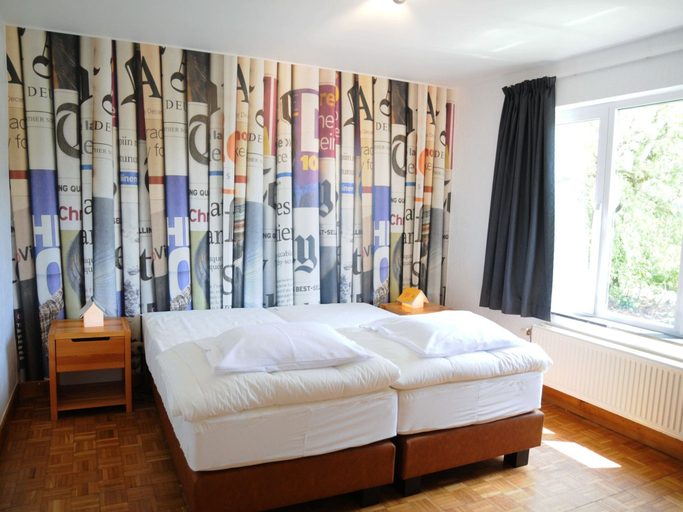 Bedroom 2, Holiday Home in Noiseux With Private Hot Tub, Namur