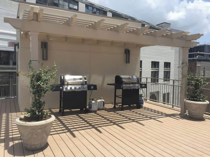 Exterior & Views 2, Elegant Condos in NOLA with Rooftop Pool, Orleans