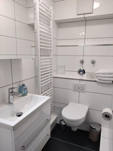 Bathroom 3, Schicke Wohnungen in Stadtnahe, Würzburg