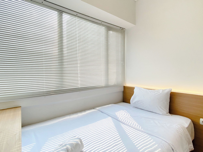Room 4, Spacious And Homey 2Br With Work Space At Meikarta Apartment, Cikarang