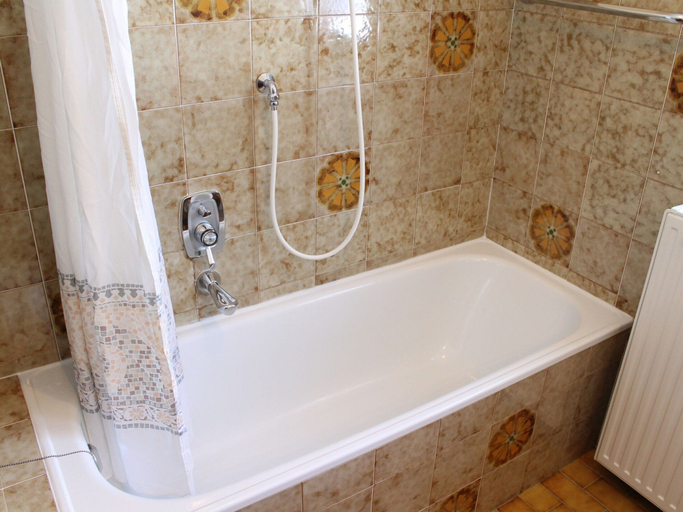 Bathroom 4, Nice apartment in Kärnten w/ , Hermagor