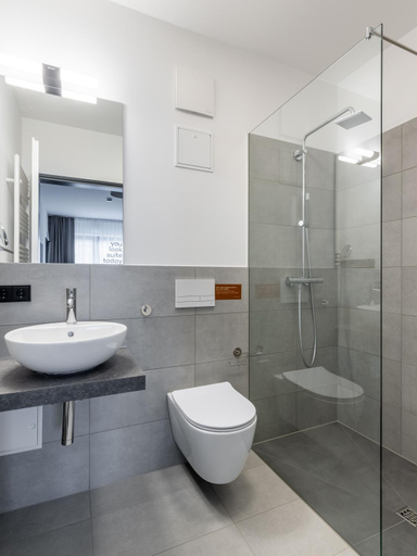 Bathroom 2, Limehome Bodenmais Bahnhofstraße, Regen