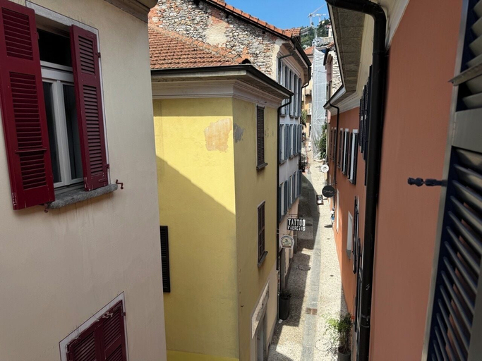 Others 3, Apartments in the old city Piazza Grande, Locarno