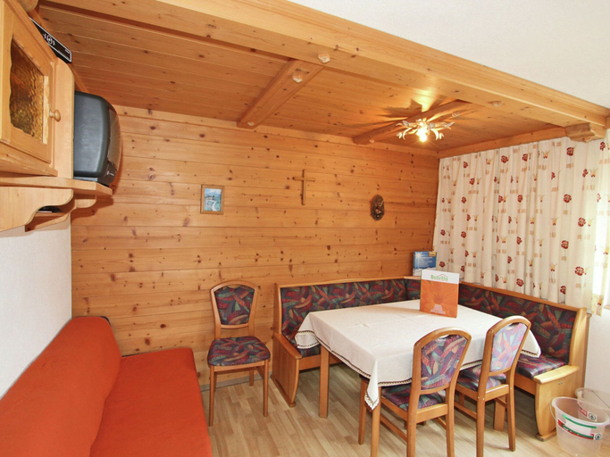 Others 5, Apartment in Kappl Near Ski Lift, Landeck