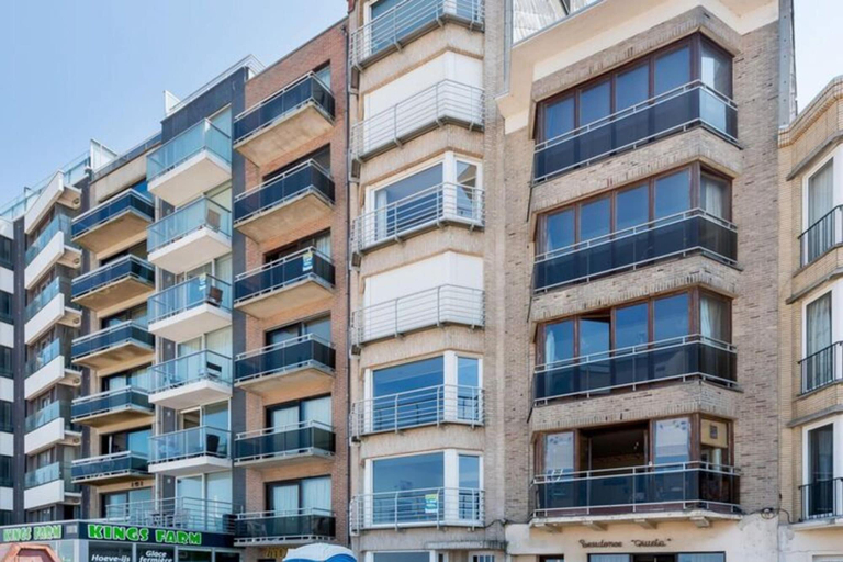 Others 4, Apartment on Sea Wall With Stunning Views, West-Vlaanderen