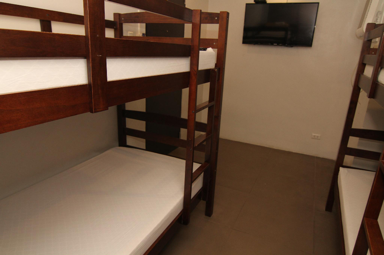 Bedroom 16