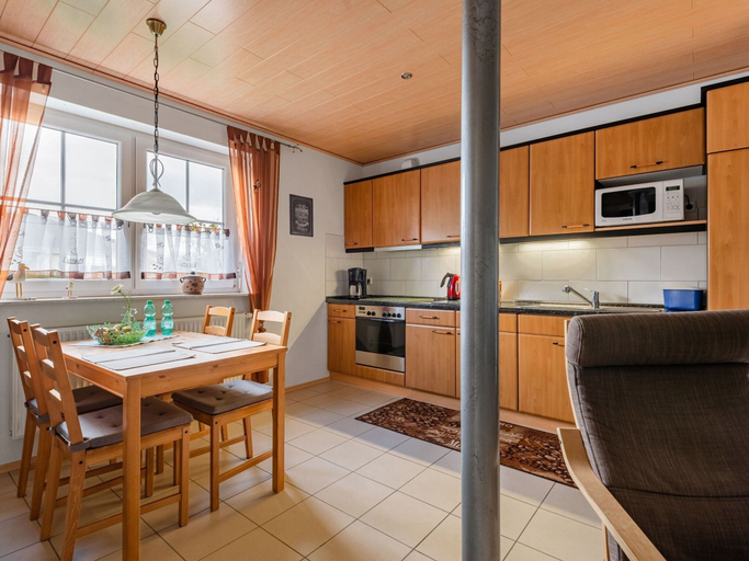 Others 4, Apartment With Fenced Garden in Faid, Cochem-Zell