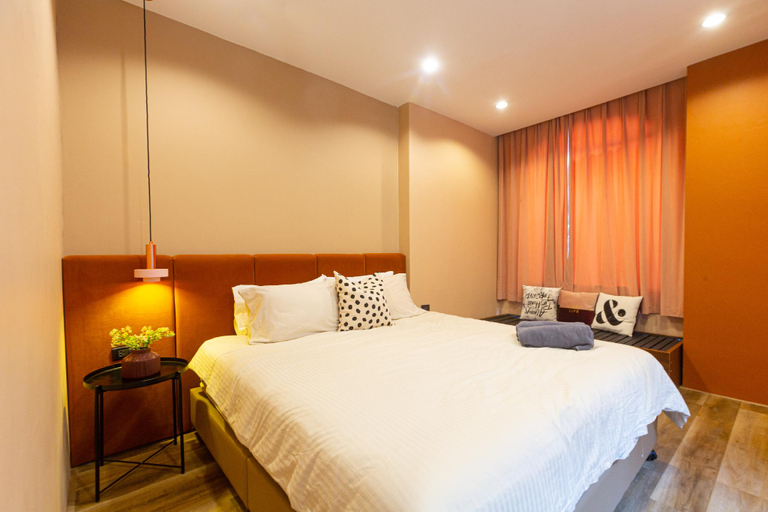 Others 2, Cozy Beach House in Patong, 3 BDRM with rooftop, Pulau Phuket