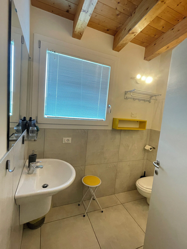 Bathroom 5, B&B Le Albare, Verona