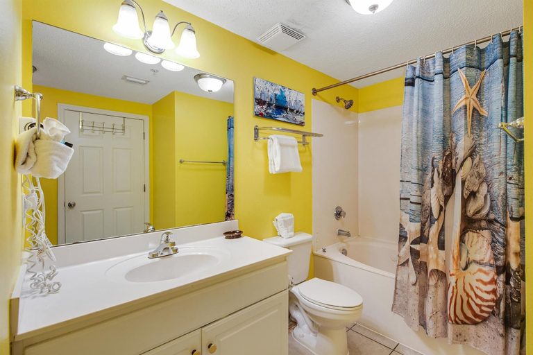 Bathroom 4, Majestic Beach Towers 1-2013, Bay