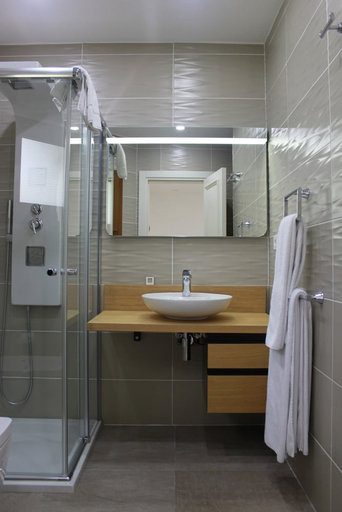 Bathroom 5, Club & Hotel Letoonia, Fethiye