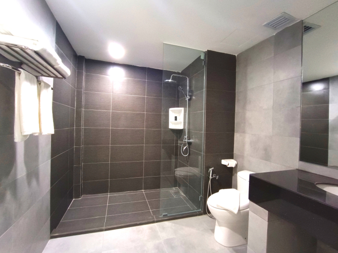 Bathroom 5, Raia Hotel Penang, Pulau Penang