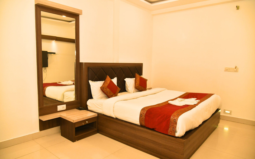 Bedroom 3, Hotel MM Continental, Varanasi