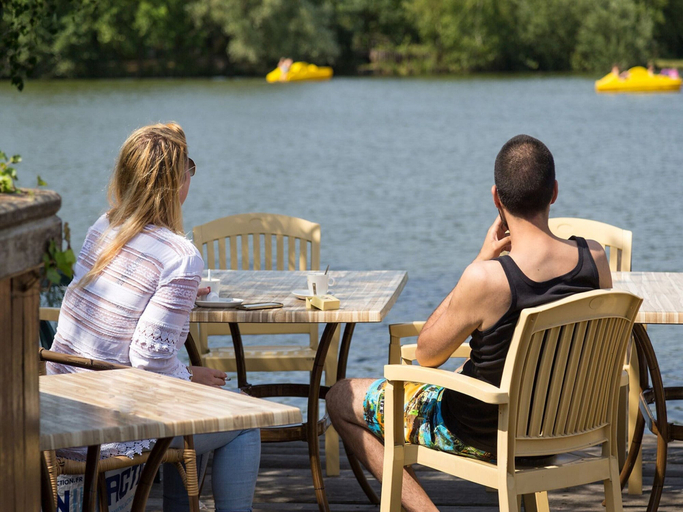 Others 5, Comfortable Chalet in the Green Kempen, Antwerpen