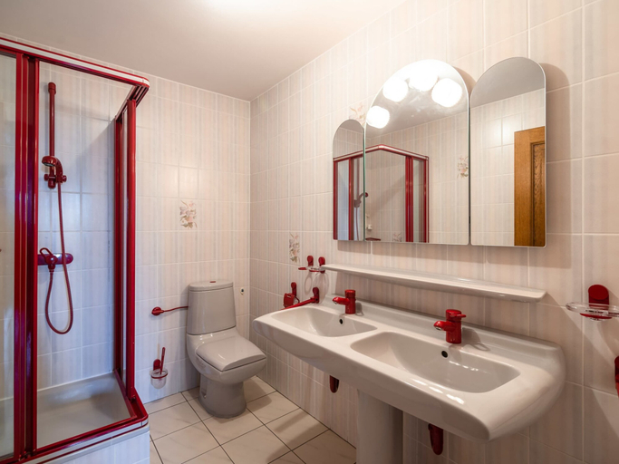 Bathroom 3, Gouvy Getaway holiday home, Luxembourg