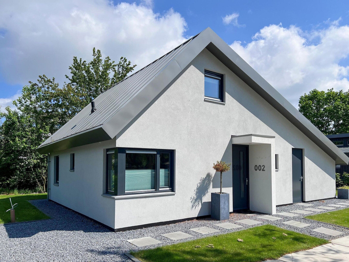 Exterior 2, Eco-friendly Villa With Terrace and Garden, Harenkarspel
