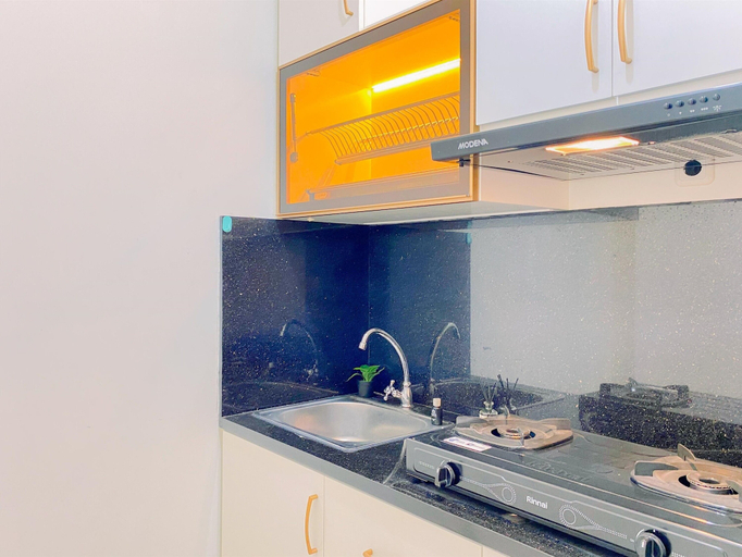 Private kitchen 3, Best Spacious 3Br At Transpark Cibubur Apartment, Depok